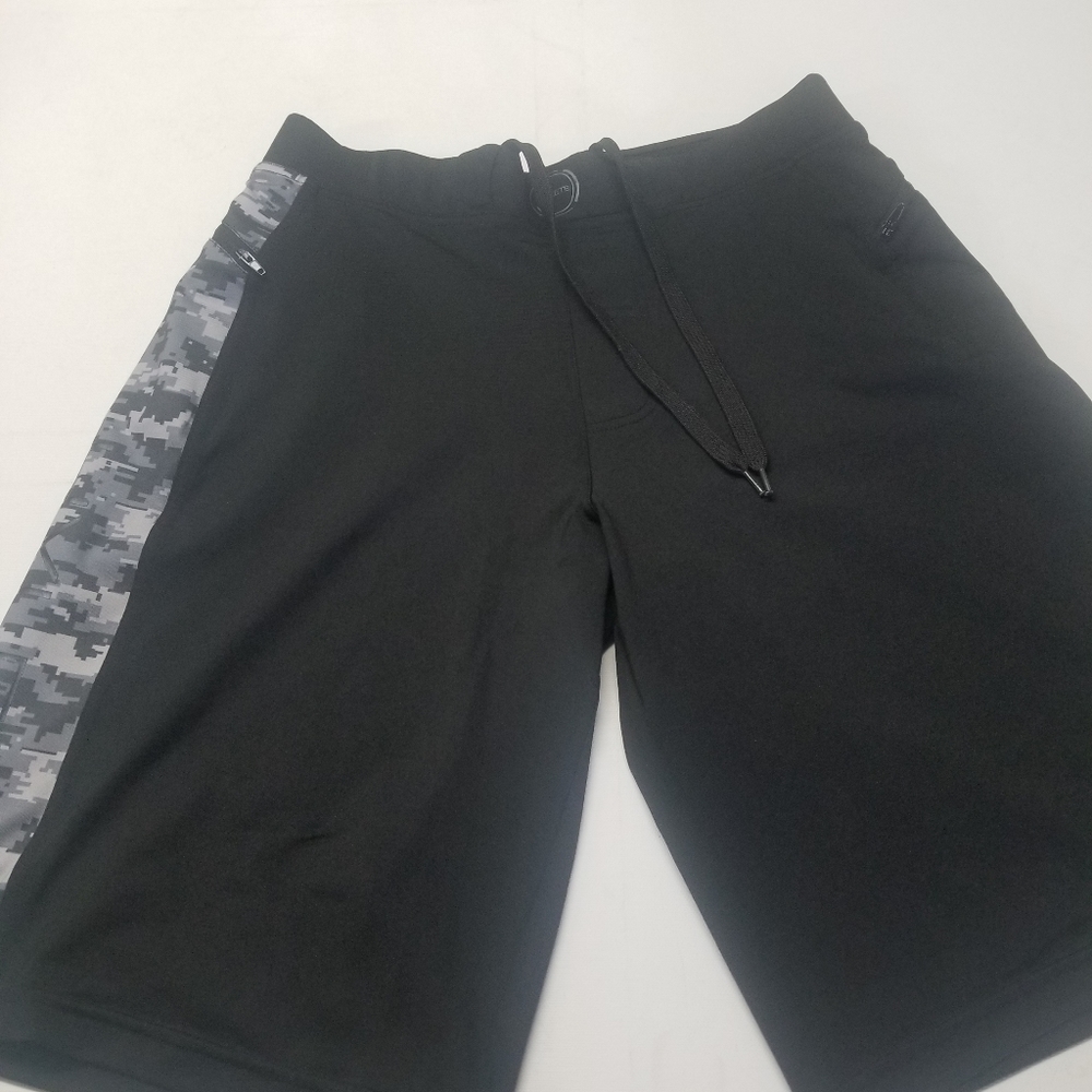 Hylete shorts mens size Small